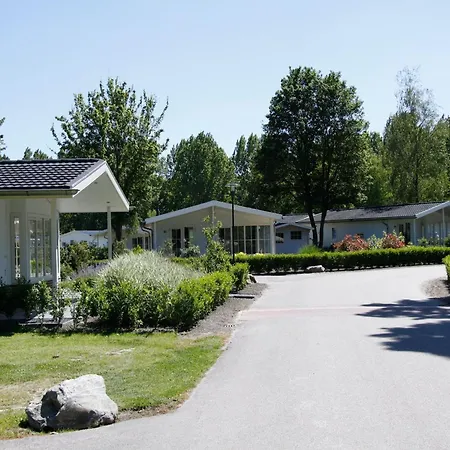 Tent With Bathroom, Near A Recreation Area * Noord-Scharwoude