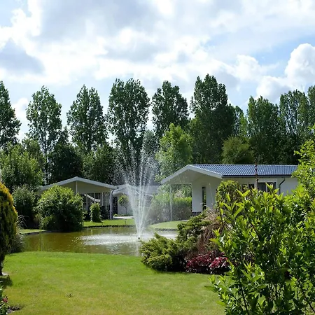 Tent With Bathroom, Near A Recreation Area Luxury tent Noord-Scharwoude